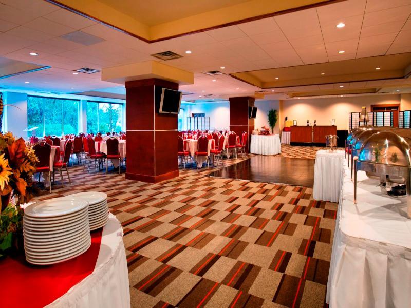Four Points By Sheraton Victoria Gateway Langford Exterior foto